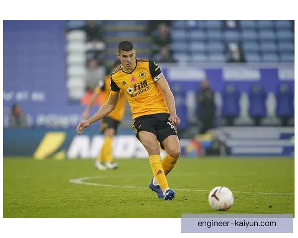 贝西克塔斯在新赛季防守体系逐渐成熟，状态稳健值得关注